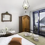 Villa Elias